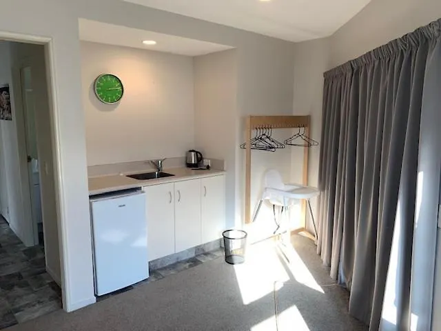 Holiday home Holiday On Grace Mount Maunganui